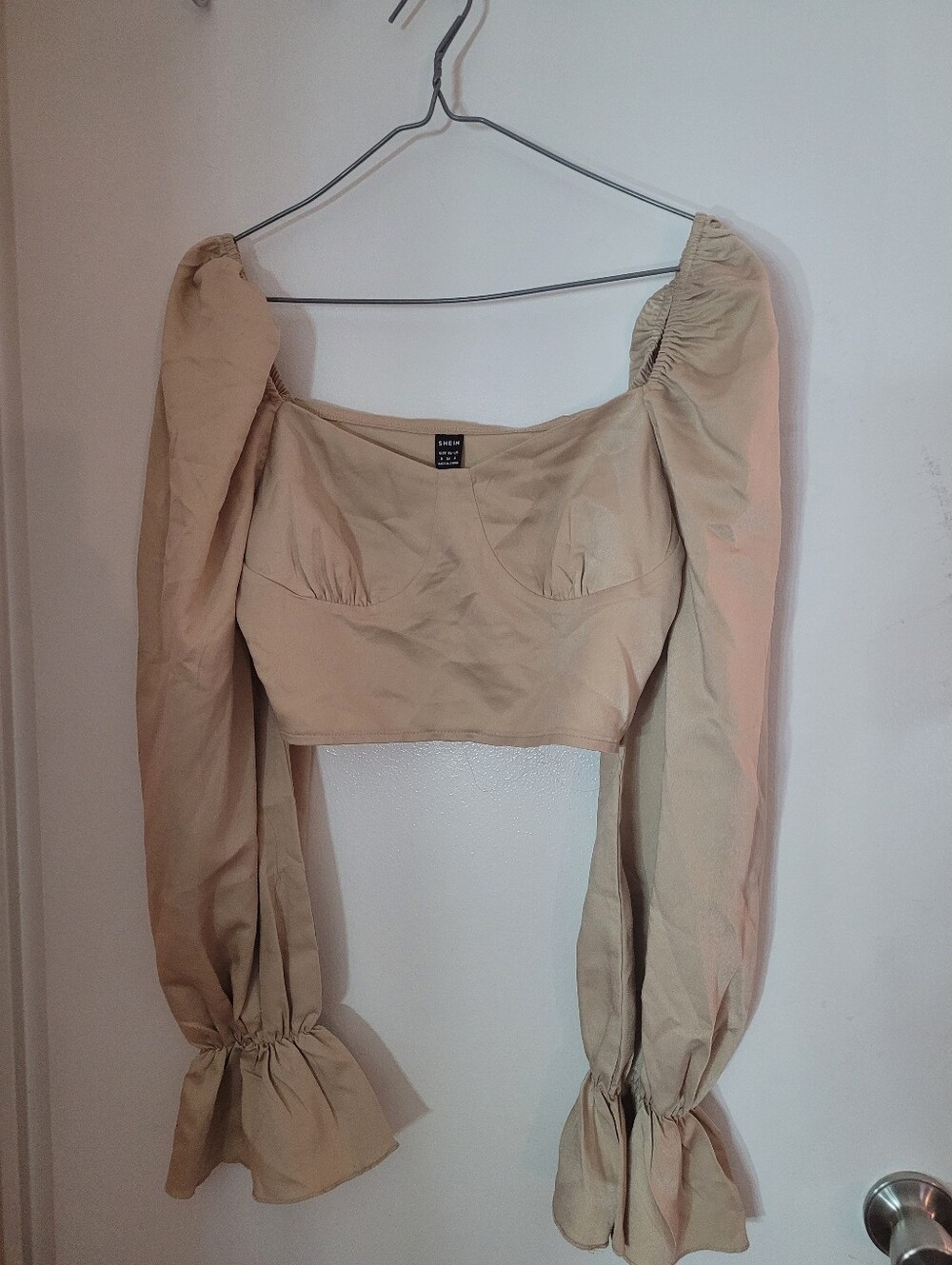 Beige Puff Sleeve Cropped Top